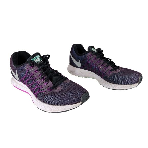 Nike Zoom Pegasus 32 Running Shoes‎ sz 8 Women Navy Blue Purple Pink Jogging - Picture 1 of 11